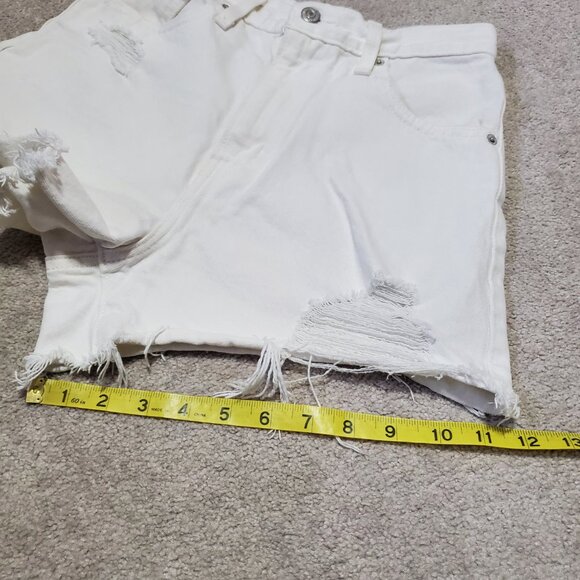 LEVI'S High Waisted Mom Jean Shorts 3" Distressed 100% Cotton White Women's 25 - Picture 15 of 15
